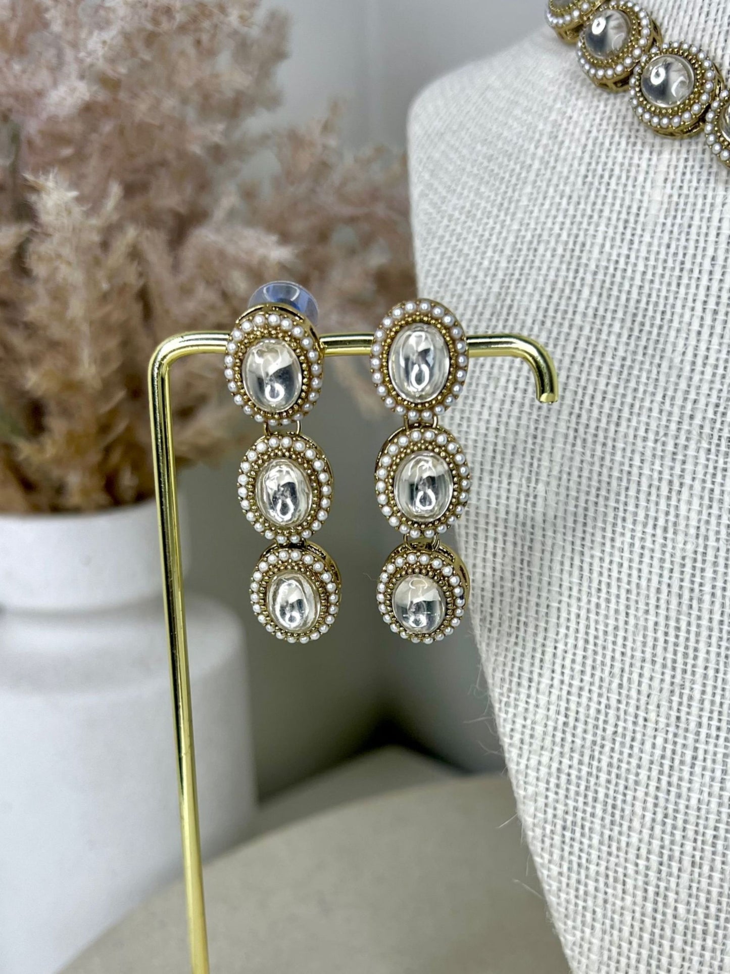 Lajjo Necklace / Choker